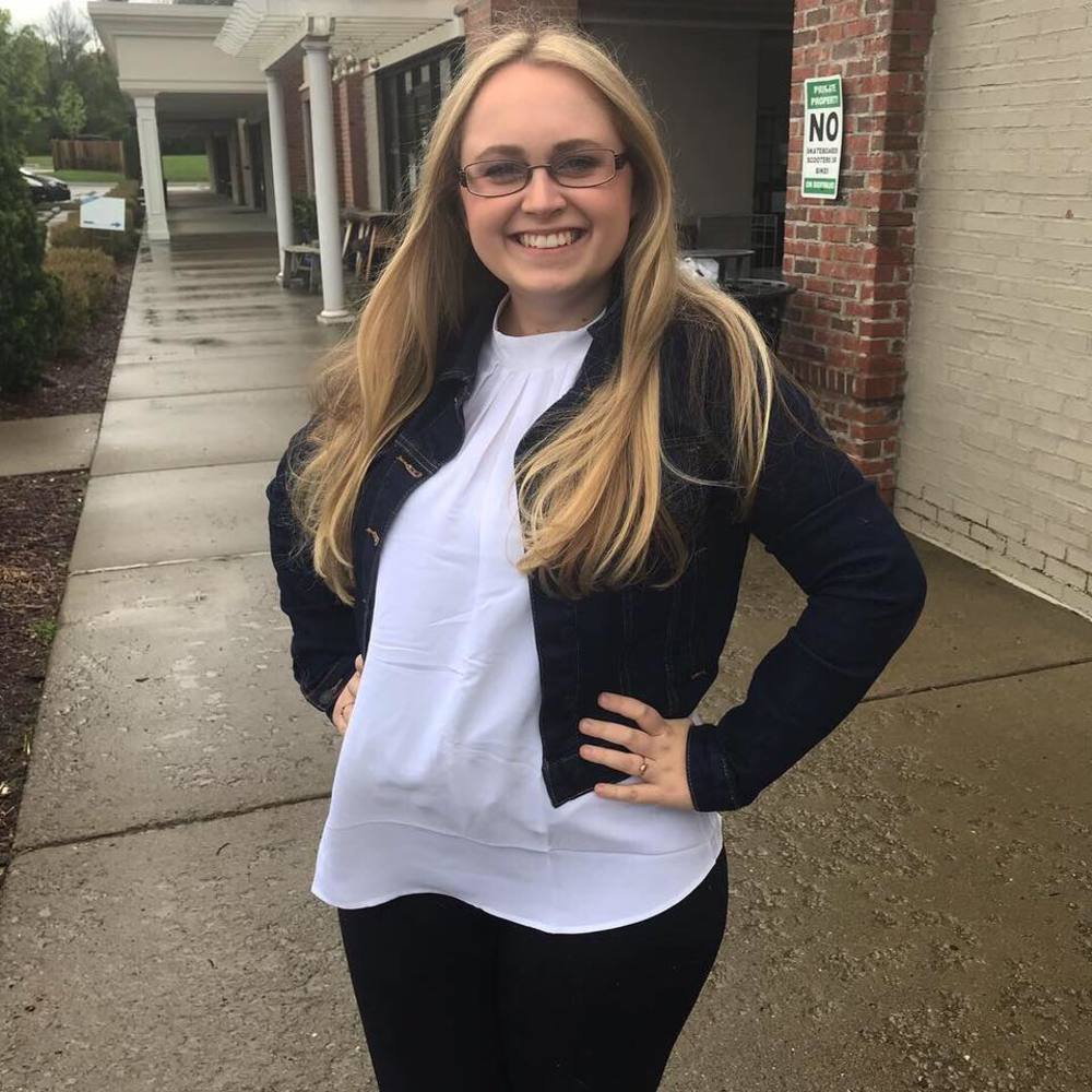 Meet your Posher, Arielle